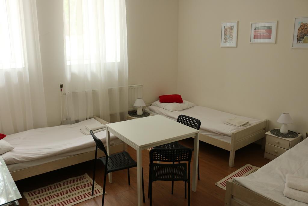 Hotel Lachowka Krepiec Bagian luar foto