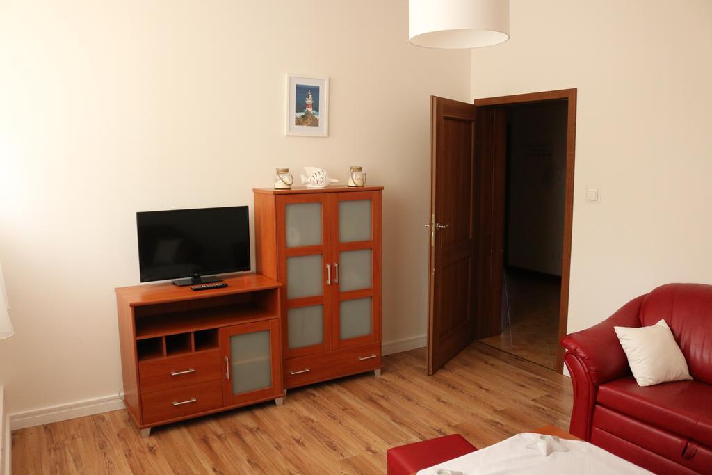 Hotel Lachowka Krepiec Bagian luar foto